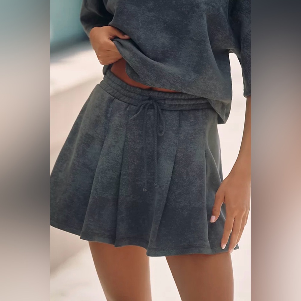 Daily Practice pull on washed mini skirt